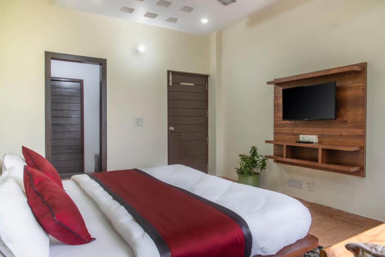 Host Jatin Kasauli Pine Villa 7Oi827O7O3 Exterior foto